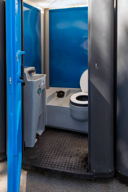 Best Luxury portable toilet rental  in Foley, MN